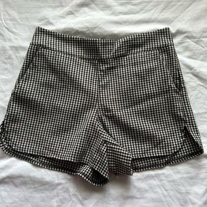 Gingham Brandy Melville Shorts